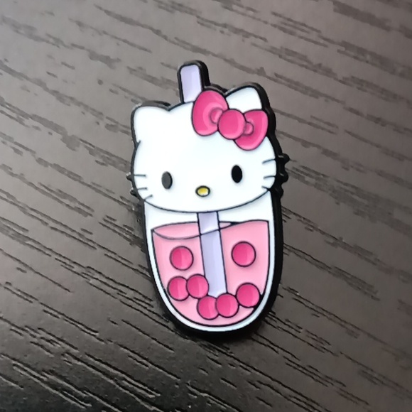 NEW Hello Kitty Bundle with Rare Boba Tea Hello Kitty Enamel Pin - Picture 3 of 8
